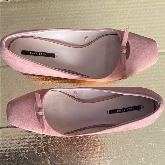 Zara Pink Suede Basic Collection Heels with Elegant Bow Design - Picture 2 of 6